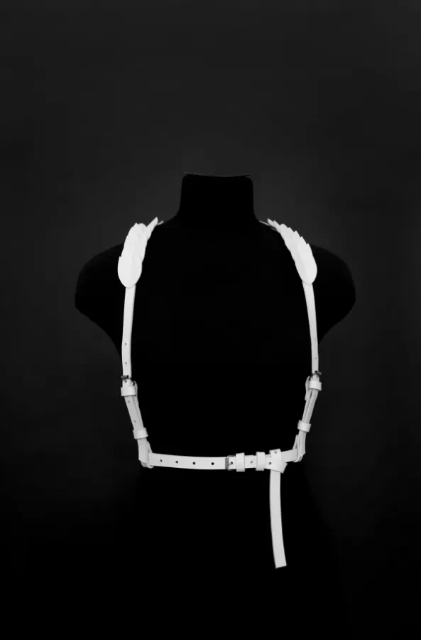 Портупея с листочками (белая)