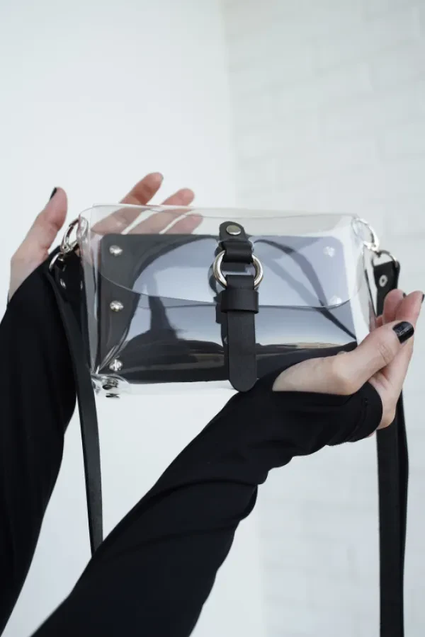 Сумочка Элара Vinyl Mini (черная)